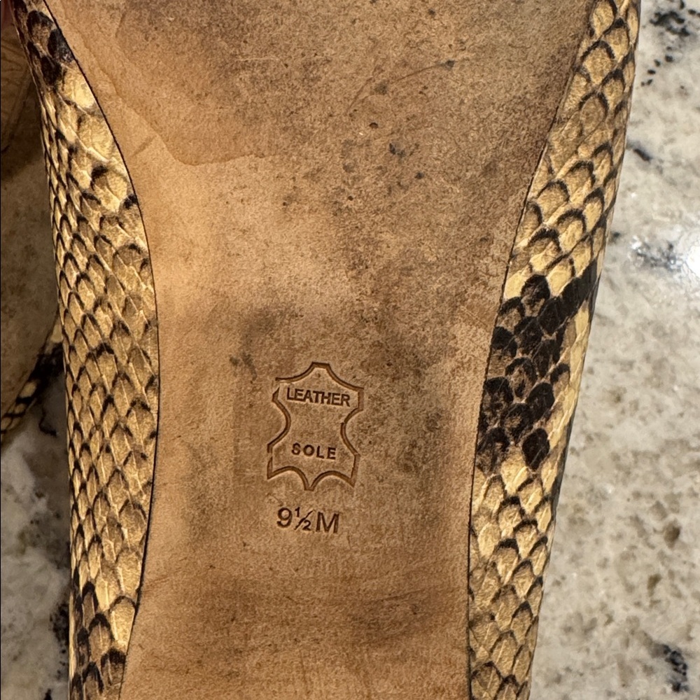 Tory Burch snakeskin flats - 9.5 - Picture 4 of 4